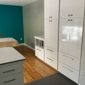 Charlottesville-Kitchen-Wall-Painting-and-Cabinet-Finish